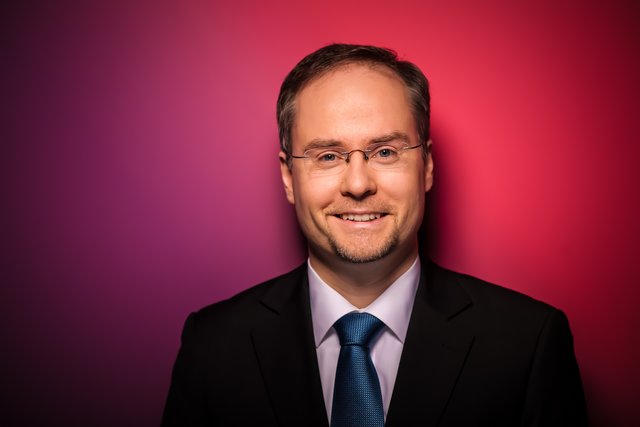 Für eine Verbesserung der Wohnsituation am Fredenbecker Weg: Sozialpolitiker Oliver Kellmer (SPD) | Foto: archiv/SPD