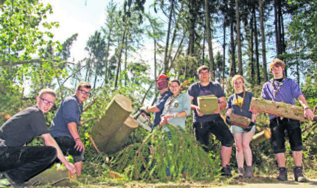 Viele Gruppenleiter packen mit an