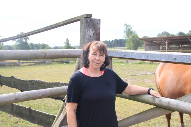 Maren Curras-Lago zeigte Fall brutaler Quälerei an ihrer Schimmel-Stute "Happy Sky" an