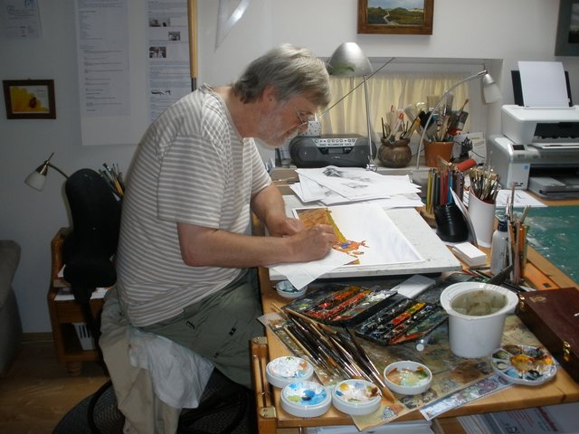 Peter Kunstreich bei der Arbeit an der Has- und Iggelfabel | Foto: oh