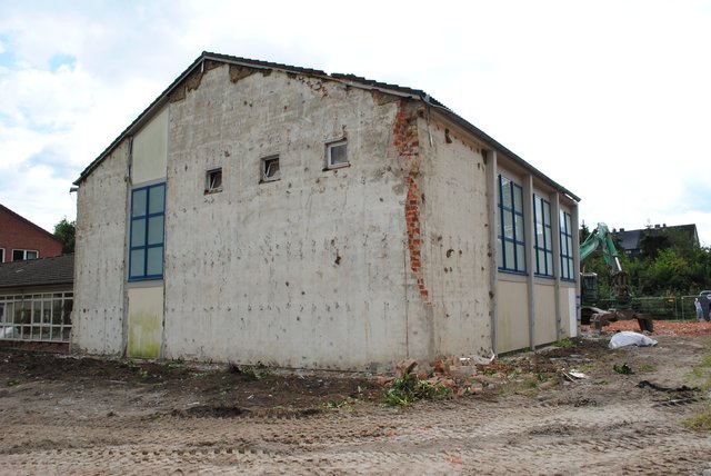Die Anfang der 1960er Jahre erbaute Halle war komplett marode