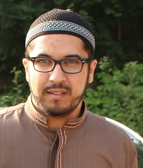 "Der IS-Terror hat nichts mit Religion zu tun": Ata Shakkor, Sprecher der Buxtehuder AMJ