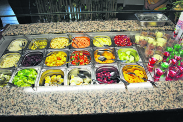Das leckere Salatbüfett ist im Preis inbegriffen