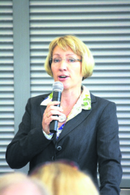 "Wir wollen den Schulstandort Hanstedt stärken", so  Anette Randt, die stellvertretende Landrätin
