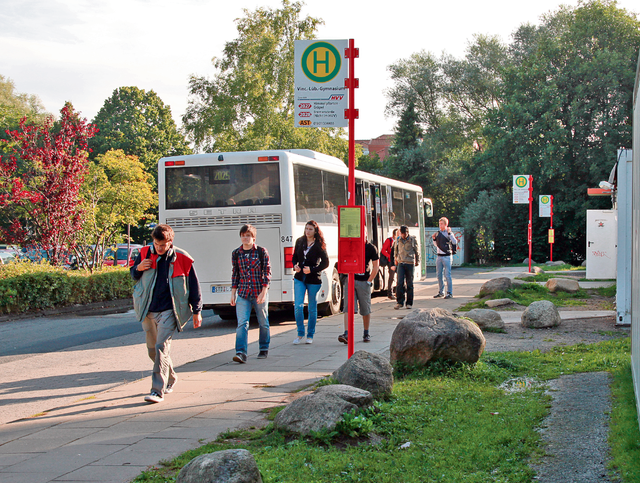 Egal wohin - der Schulbus fährt: Das kostet mittlerweile über 10 Millionen Euro im Jahr