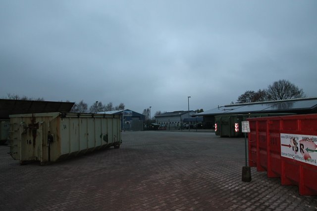 900 Quadratmeter mehr Fläche für eine komfortablere Abfallanlieferung stehen in Hanstedt jetzt zur Verfügung | Foto: Landkreis Harburg