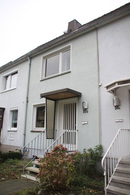 Dieses ältere Reihenhaus am Hahler Weg lässt die Stadt für ca. 80.000 Euro unter Beteiligung der Öffentlichkeit modernisieren