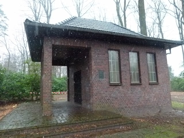 Das Mausoleum für die Unternehmerfamilie Schmidt am Stadtwald wurde 1935 gebaut