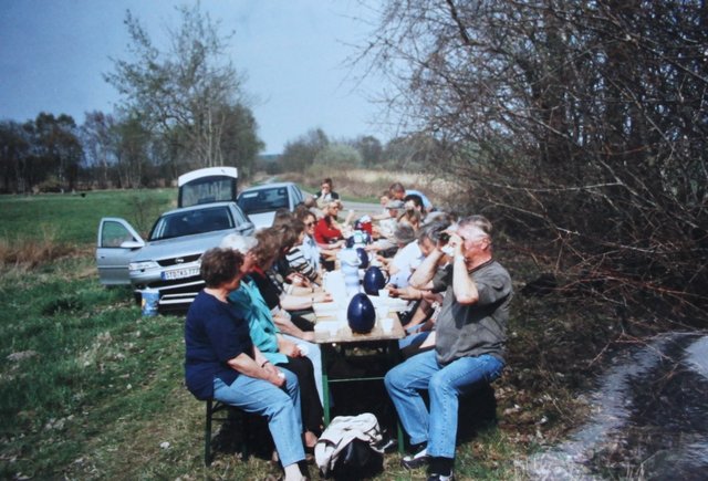 Picknick am Feldrand | Foto: Heinrich Siems
