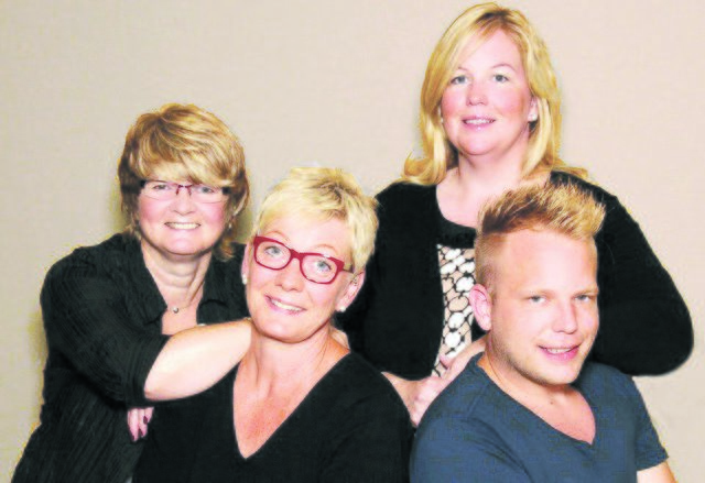 Das Team von Kröger-Reisen (v.li.): Bärbel Princk, Ulrike Klintworth, Diana Schmiedt und Dennis Schmiedt