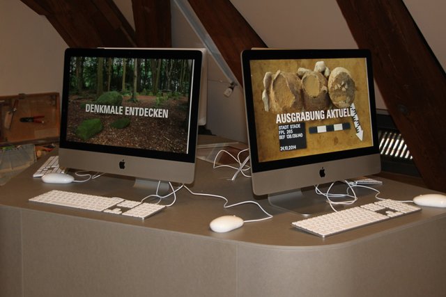 Computer-Terminal als Info-Station für Museumsbesucher