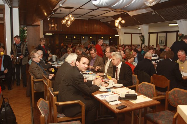 Etwa 200 CDU-Mitglieder waren zum Kreisparteitag gekommen