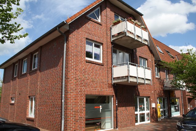 Das DentalAtelier befindet sich in Apensen an der Buxtehuder Straße 13
