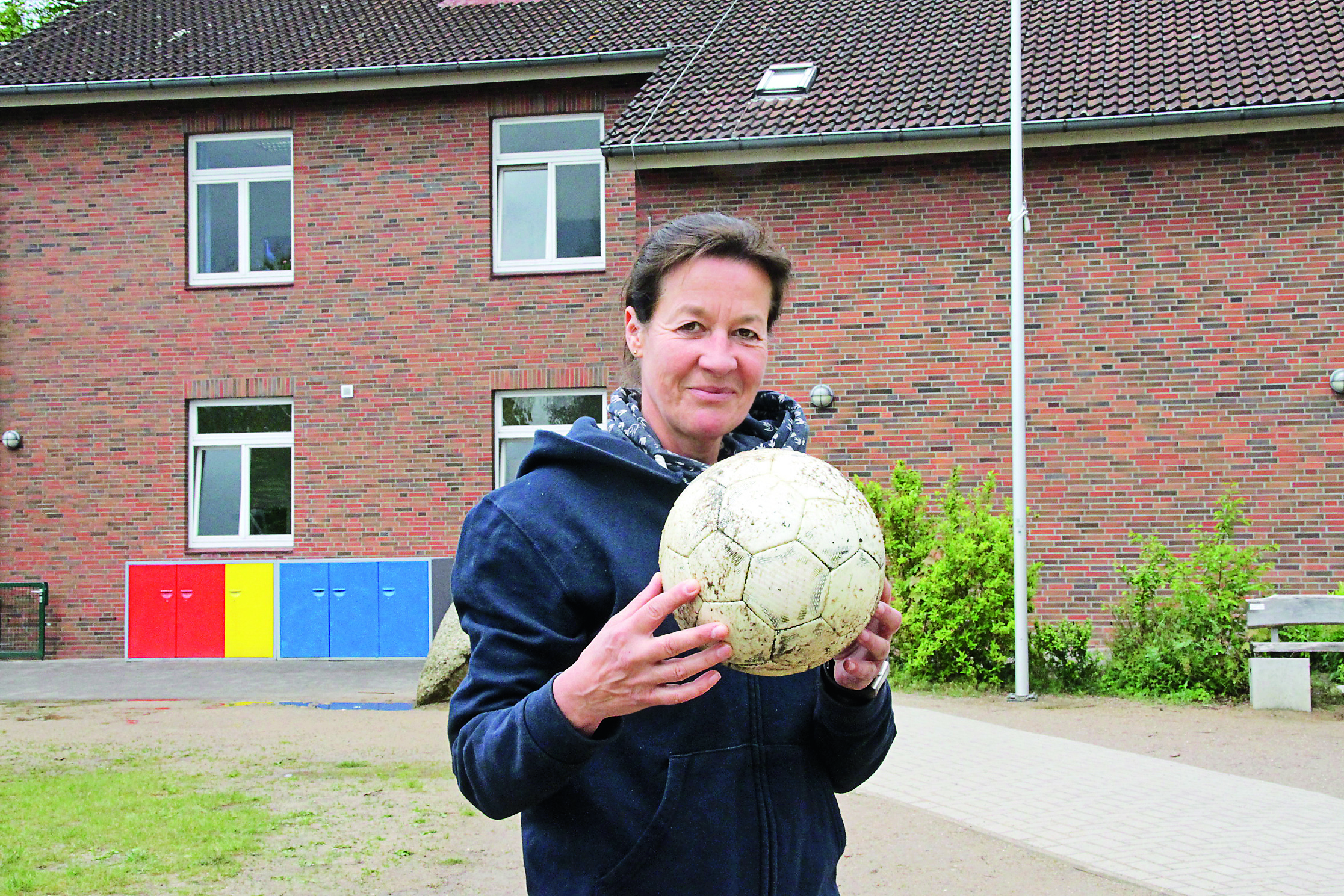 Schulleiterin und Sportlehrerin Johanna von Writsch