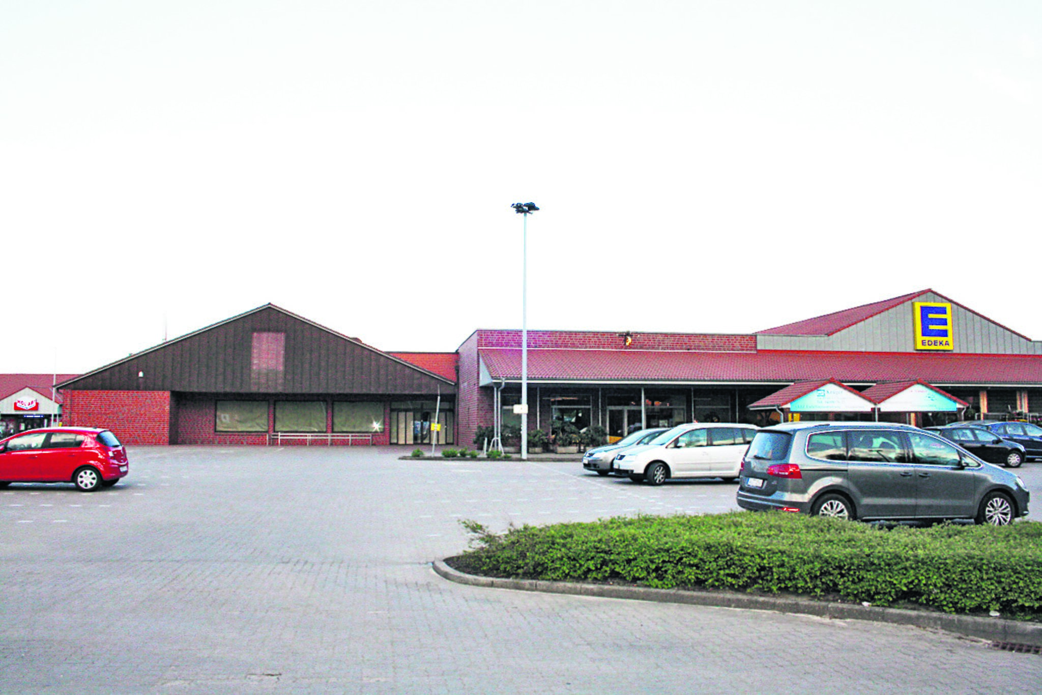 Was passiert mit der alten Aldi-Immobilie in Nenndorf? - Rosengarten