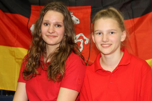 Anna-Marie Schwebke (li.) und ihre Vereinskameradin Sarah-Ann Barsuhn (beide MTV Rottorf) belegten in der U18 die Plätze fünf und drei