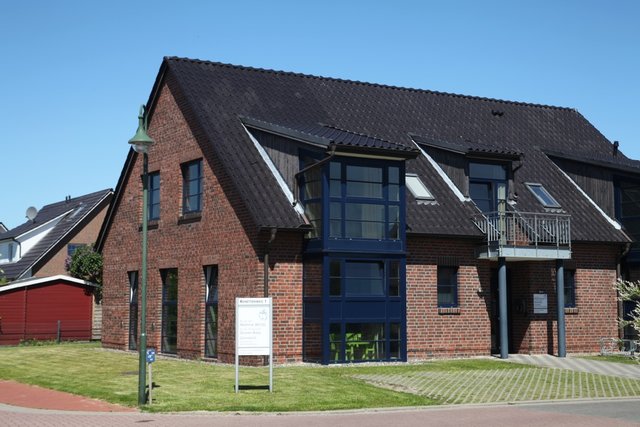 Die Praxis befindet sich am Renettenweg 1 in Jork. | Foto: Dr. Dr. Selman Kaya / Tom Lauser