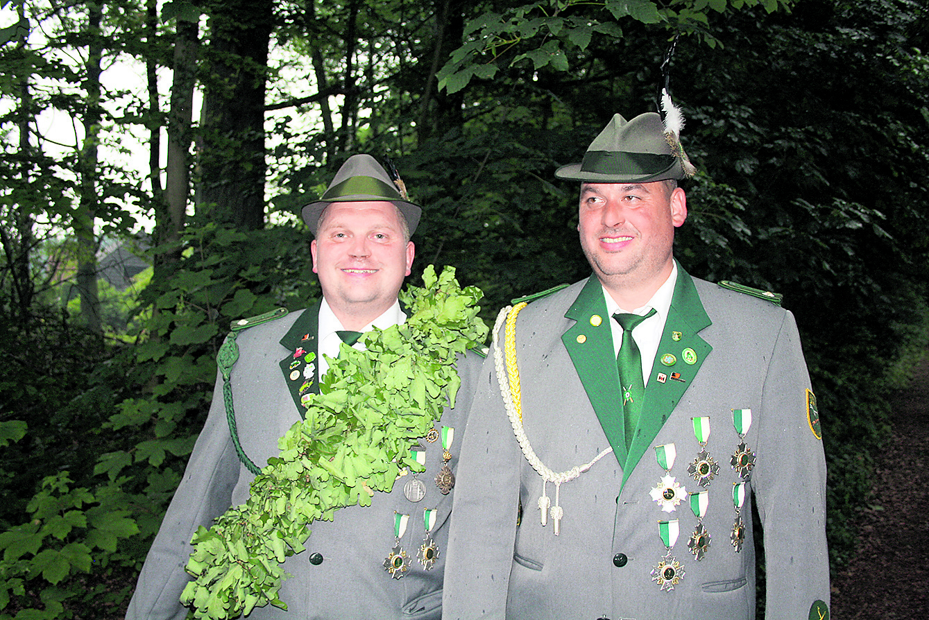 Schützenkönig "Holli" Matthies mit Adjutant Heiko Matthies