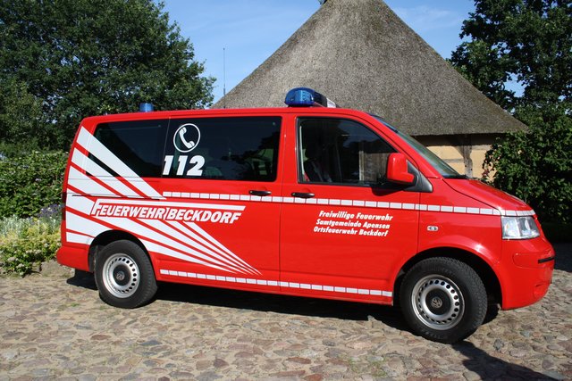 Den neuen Mannschaftstransportwagen hat die Feuerwehr selbst von Privat gekauft und als Einsatzwagen ausgestattet