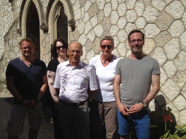 Beim Besuch in Nizza: Pastor Karl-Heinz Ulrich (Mi.) mit den BBS-Lehrern (v. li.) André Siebold, Caroline Bode-Schwarzer, Anke Voogd und Daniel Stude | Foto: BBS Buchholz