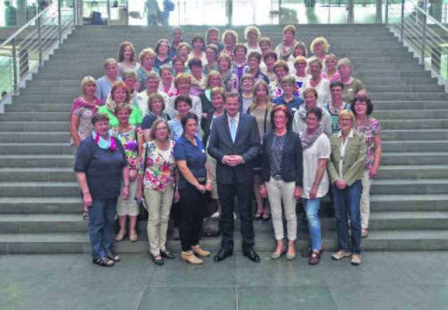 Oliver Grundmann begrüßte 50 Landfrauen in Berlin