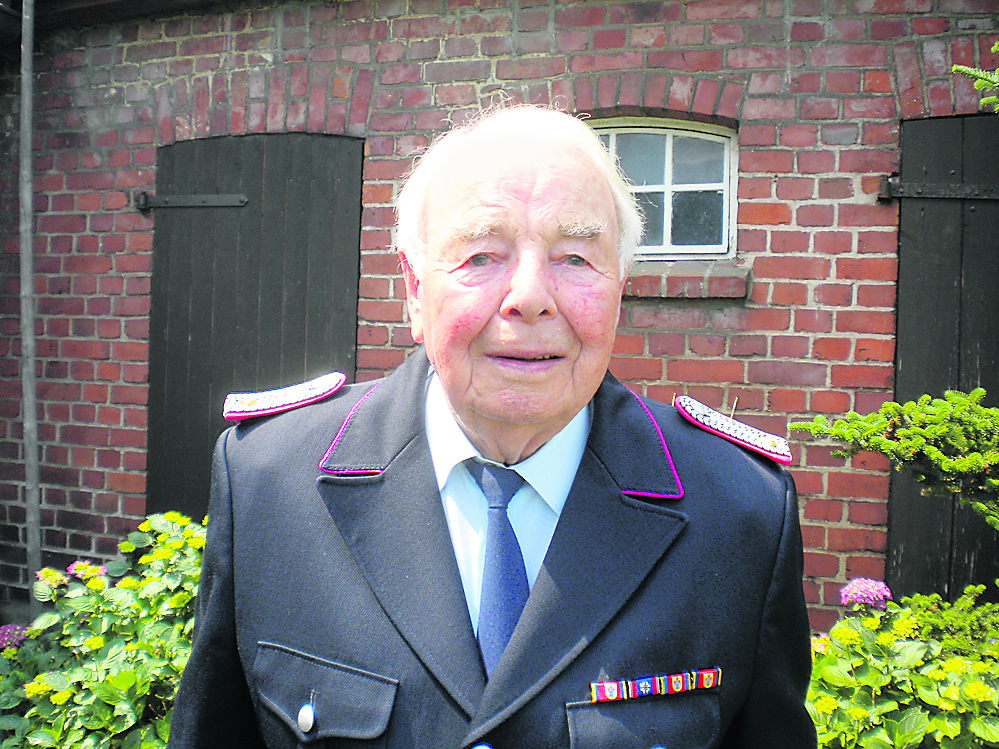 Ex-Ortsbrandmeister Rudolf Lübberstedt