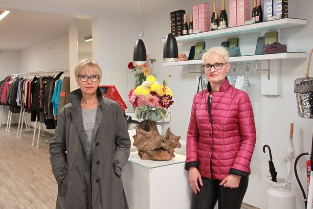 Manuela Döring (li.) und Mode-Expertin Alexandra Köster