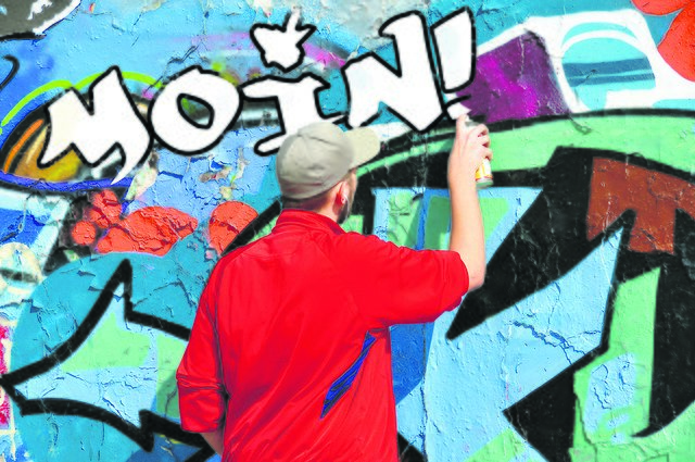 Graffiti op „Platt“: Veele Lüüd find de Spraak wedder „cool“