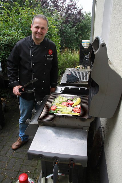 Den Sonderpreis „Mutmacher“ erhielt Michael Friese, der sich als Profi-Grillmeister selbständig gemacht hat