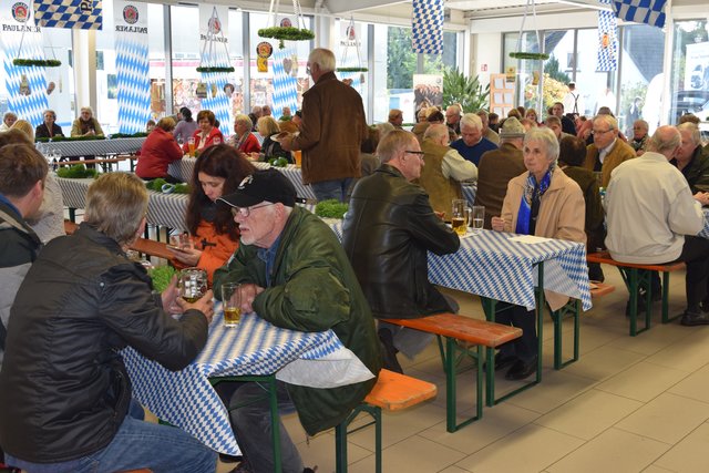 Impressionen: Oktoberfest beim Autohaus Kuhn + Witte in Jesteburg