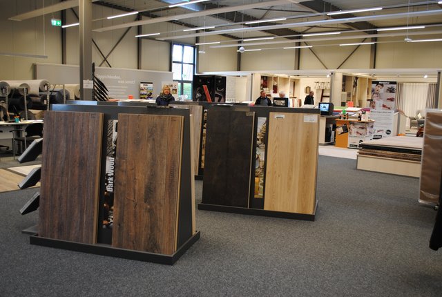 Markett-Muster in der geräumigen Ausstellung