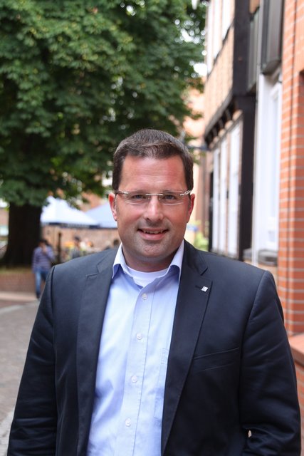 Kai Seefried spricht Grußworte