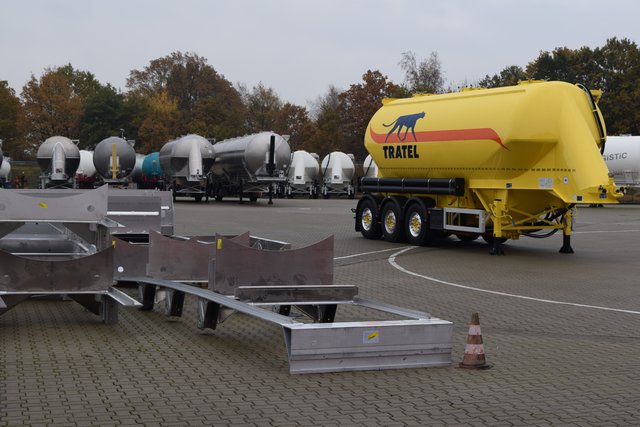 Tag der Wirtschaft 2015: Feldbinder in Winsen öffnete die Werkstore für interessierte Besucher