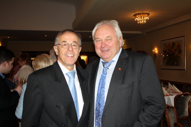 Unter den Gästen: Wilfried Geiger und Heiner Schönecke