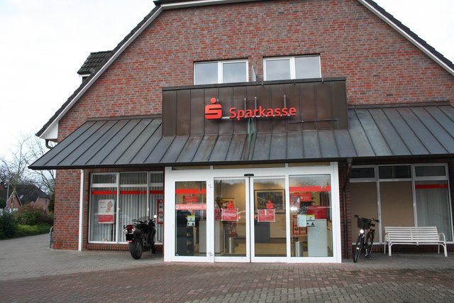 Die Sparkasse in Ramelsloh: Hier eignete sich die Tat | Foto: kb