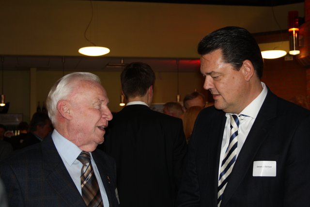 Klönschnack zwischen Hermann Maack und Christian Oertzen, Ehemann von Seevetals Bürgermeisterin Martina Oertzen