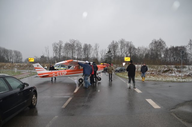 Die Cessan wurde am Sonntagmorgen geborgen | Foto: Polizei