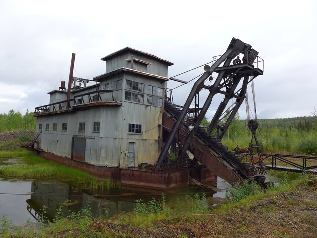 Schürfmaschine aus der Goldgräber-Ära | Foto: Langlo/Dralle