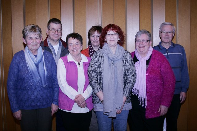 Ausgezeichnete Vereinsmeister (v. li.): Erika Bendix, Günter Katins, Ingrid Kroenig, Regina Christen, Kristina Sander, Ingrid Jörgensen für Ehemann Frede und Bernd Schulz