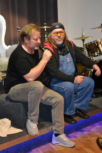 ExNenaSchlagzeuger Rolf Brendel und Maik Buchwald trafen sich zur