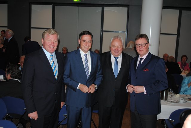 Der Jubilar mit prominenten Parteifreunden (v. li.): der ehemalige Landtagsabgeordnete Bernd Althusmann, Niedersachsens CDU-Chef David McAllister, Heiner Schönecke und Bundestagsabgeordneter Michael Grosse-Brömer