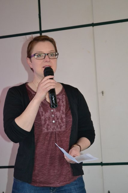 Pastorin Birgit Averbeck begrüßte die DRK-Versammlung im Gemeindehaus