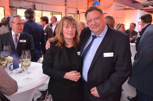 Franz Lewandowski (Geschäftsführung Autohaus Kuhn+Witte, Jesteburg) mit Ehefrau