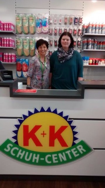 Das Stader Team: Filialleitung Edeltraud Buck (li.) und Jennifer Tamm