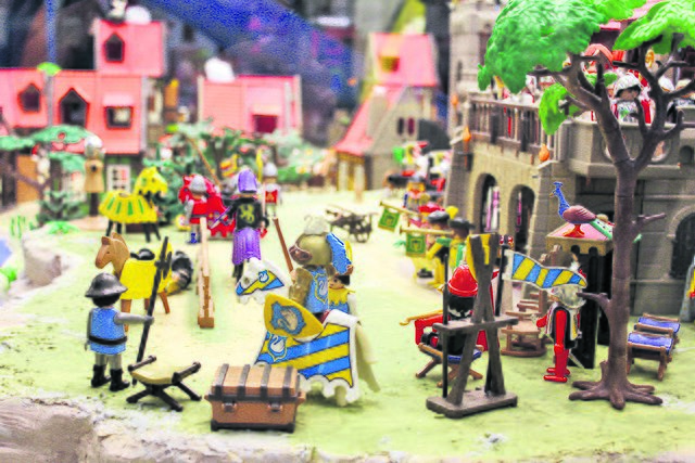 Die große Playmobil-Ritterburg wurde mit viel Liebe gestaltet