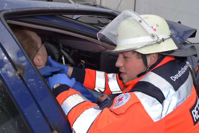 "Massenkarambolage" auf der A39: Großübung im Landkreis Harburg