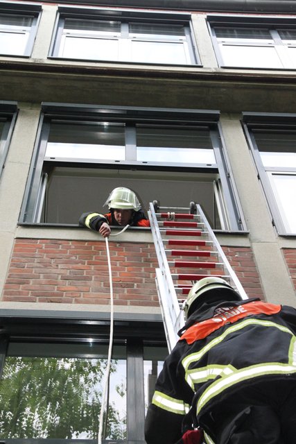 Rettung mit Seil und Leiter