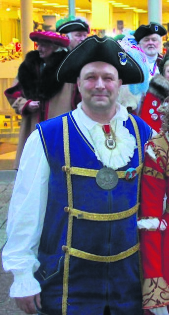 Gilde-Chef Holger Patzelt als Stadtbüttel