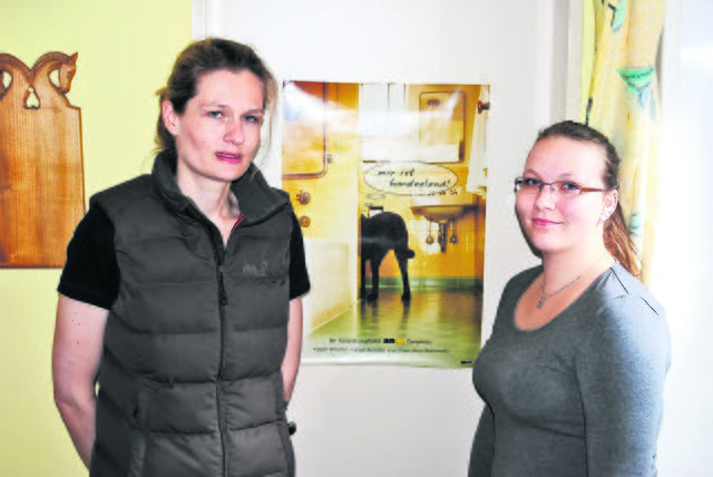 "Es soll sich kein Tier hundeelend fühlen, weil niemand zuständig sein will": Dr. Nadine Scholz (li.) und Jannika Rau