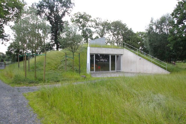 Raum für Tagungen und Feiern: das Erdhaus